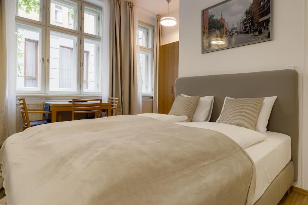 Deluxe Suite In Prime Location Praag Buitenkant foto